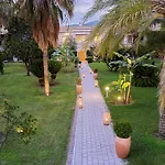 ホテル Grecotel Filoxenia 5*
