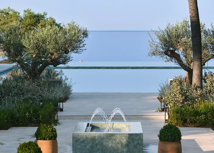 Grecotel Filoxenia Hotel 5*