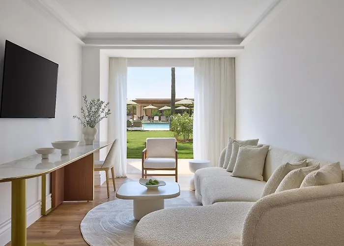 Grecotel Filoxenia Hotel 5*