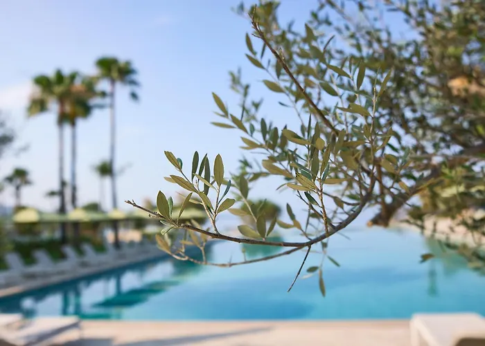 Отель Grecotel Filoxenia Каламата