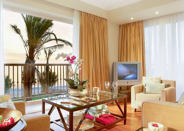 Отель Grecotel Filoxenia